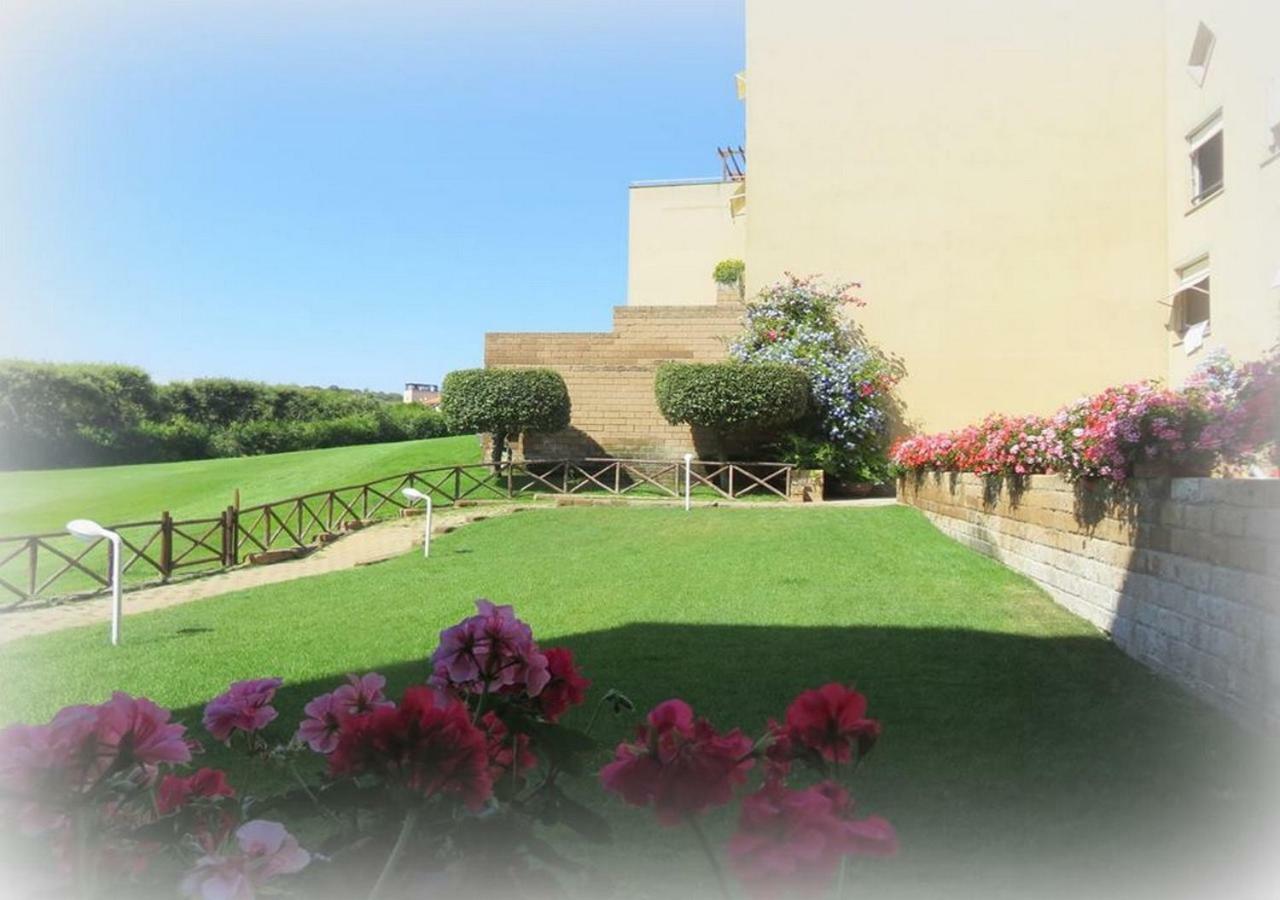 Appartamenti Boboli Punta Ala Bagian luar foto